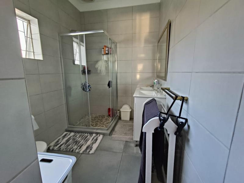 3 Bedroom Property for Sale in Chrismar Western Cape